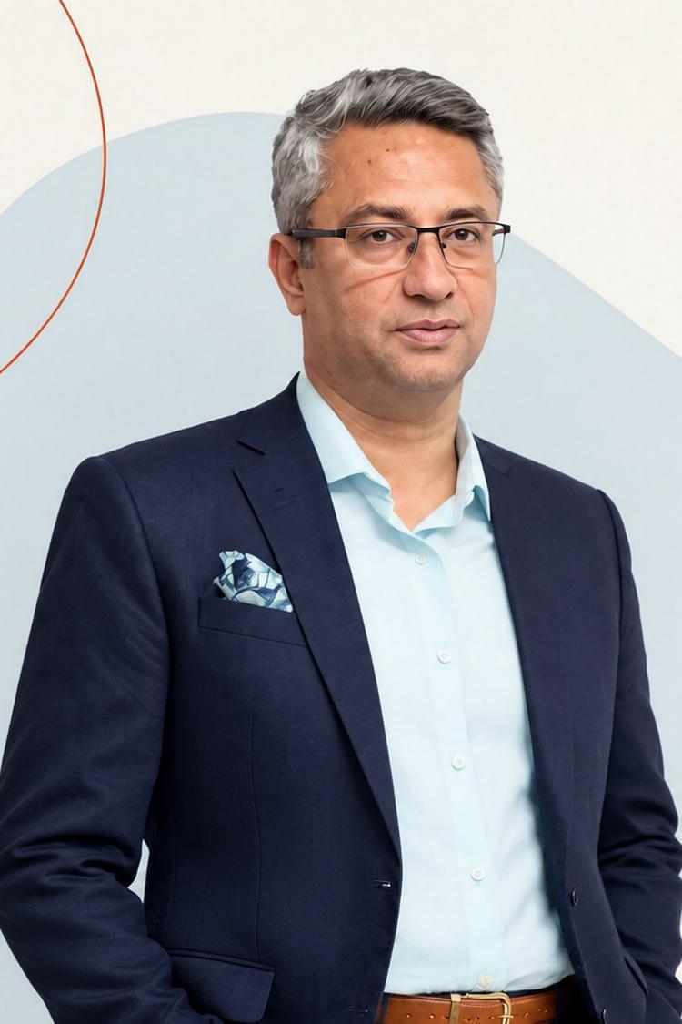 Kazim Raza Abbasi, Founder and Head of the Firm